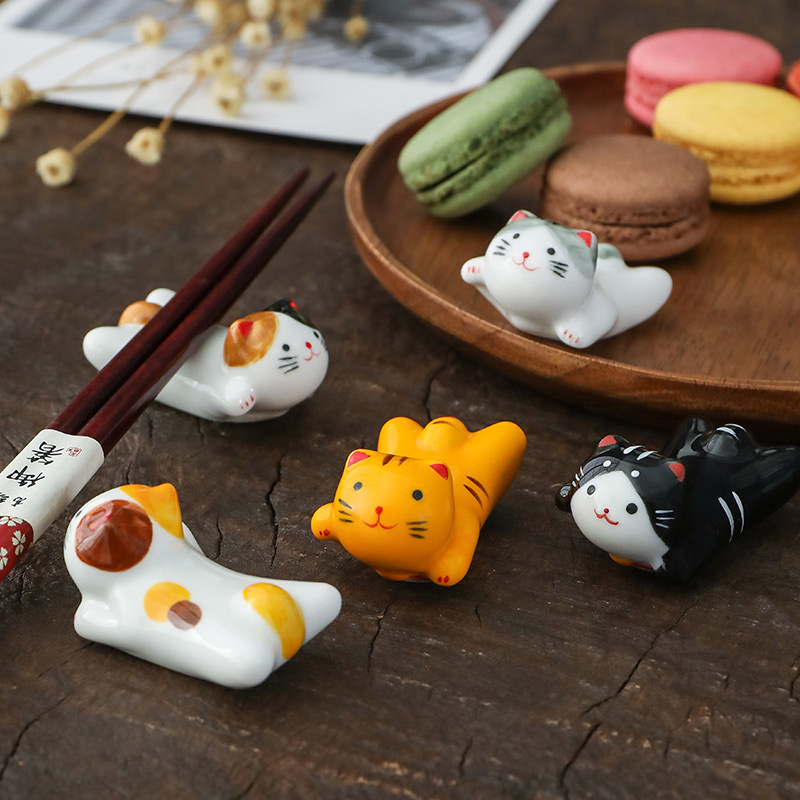 Kitchen Appliances Holder - Flying Cat Ceramic Chopstick Rest Japanese